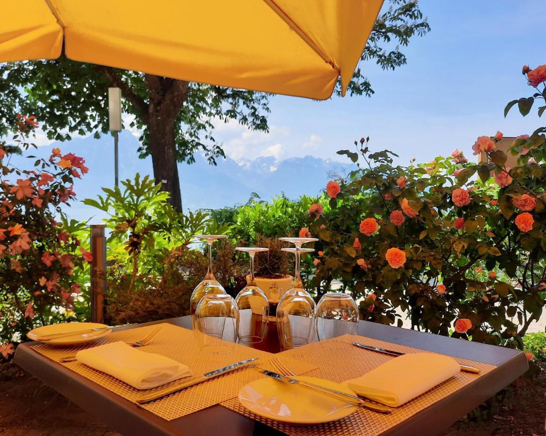 Villa Toscane Montreux Esterno foto